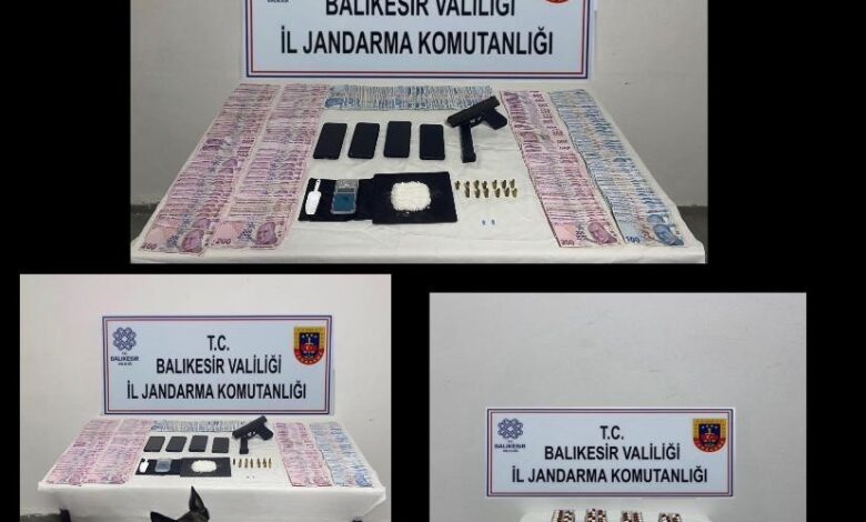 uyusturucu operasyonunda 5 gozalti 893f80d |