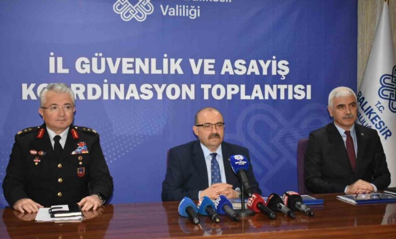 vali ustaoglu balikesirin suc dosyasini acikladi d5d219c |