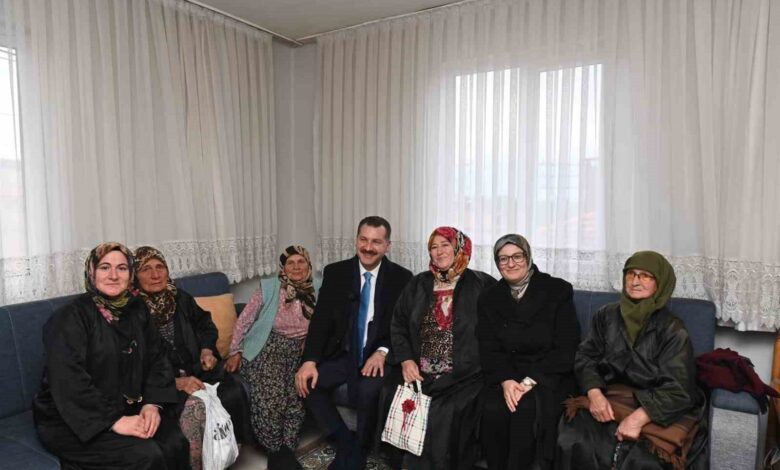 Yücel Yılmaz: Yaptığımız işler, yapacaklarımızın teminatı 1 yucel yilmaz yaptigimiz isler yapacaklarimizin teminati 39bcaec |