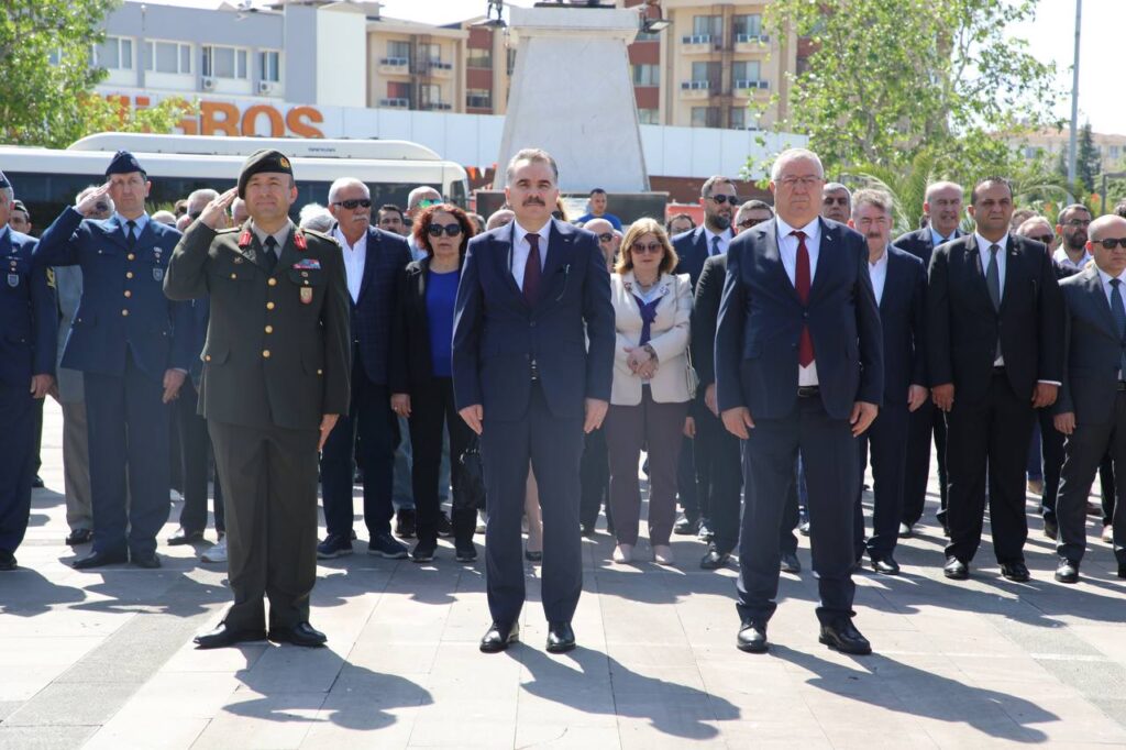 Atatürk’ün Edremit’e gelişinin 90. yıldönümü kutlandı 1 WhatsApp Image 2024 04 13 at 14.16.59 |