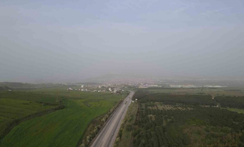 Bandırma semalarındaki Afrika çöl tozu dron ile görüntülendi 1 bandirma semalarindaki afrika col tozu dron ile goruntulendi a7ab84f |