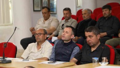 burhaniyede muhtarlar baskan devecileri ziyaret etti 7b63637 |