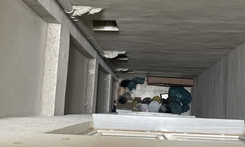cam silerken 6 kattan dusen kadin hayatini kaybetti 5b7f368 |