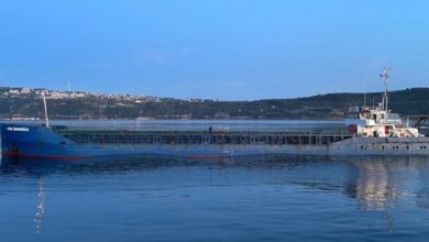 canakkale bogazindan gecen genel kargo gemisi makine arizasi yapti bc7b2c0 |