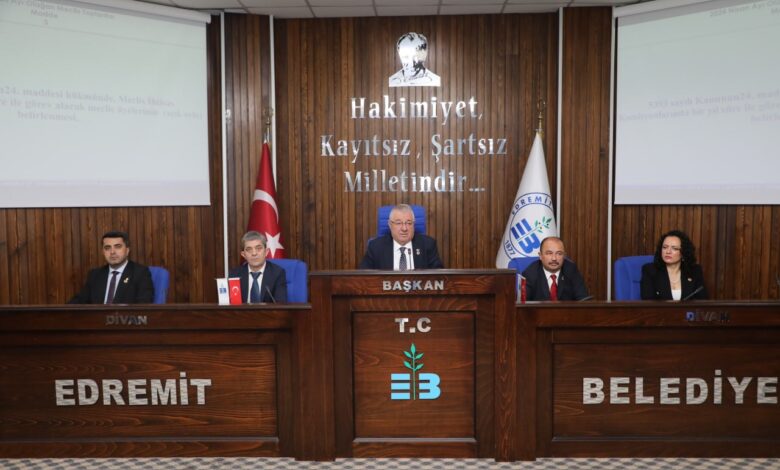 Edremit Belediyesi’nde yeni dönemin ilk meclis toplantısı 1 edremit belediyesinde yeni donemin ilk meclis toplantisi 4bdb65b |