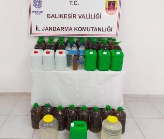 Erdek’te kaçak alkol ve sahte zeytinyağı üretenlere yönelik operasyon 1 erdekte kacak alkol ve sahte zeytinyagi uretenlere yonelik operasyon 49a23f6 |