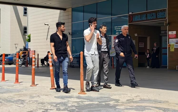 Kendilerini dolandıran şahsı darp ettiler 1 kendilerini dolandiran sahsi darp ettiler 3a3d6ab |