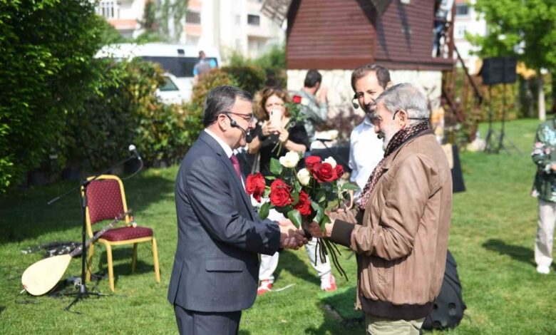 unlu sanatcilar altieylul ve balikesirin tanitimi yapildi 22cb4a5 |