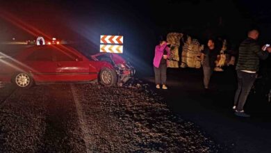 yenicede otomobil traktore carpti 2 kisi yarali 1928425 |