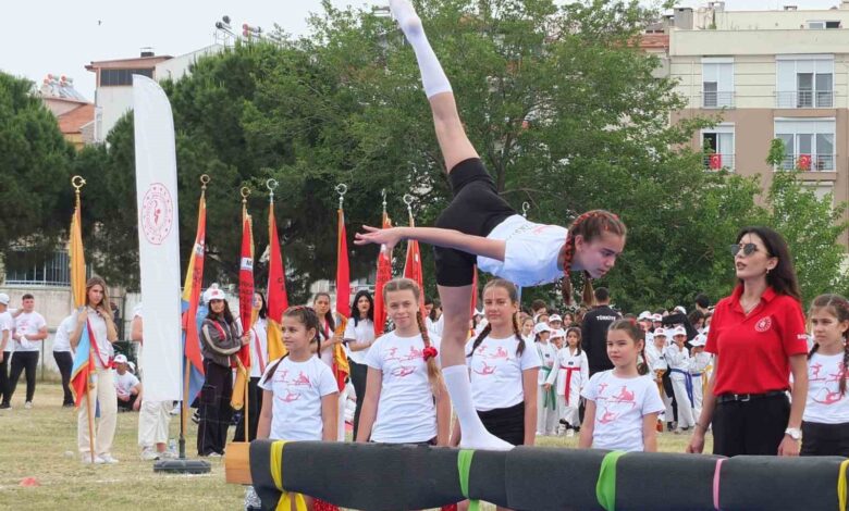 burhaniyede 19 mayis coskusu 7f04a7d |
