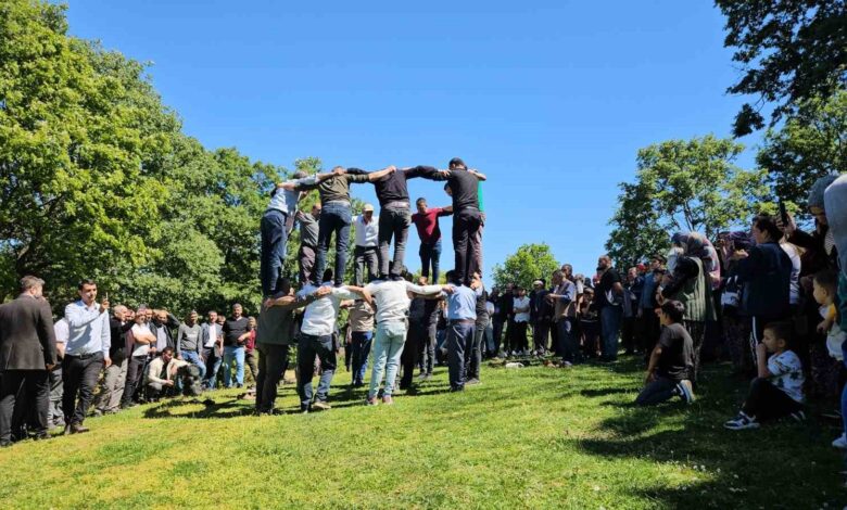 Sındırgı’da Hıdırellez geleneği devam ediyor 1 sindirgida hidirellez gelenegi devam ediyor d4b96d8 |
