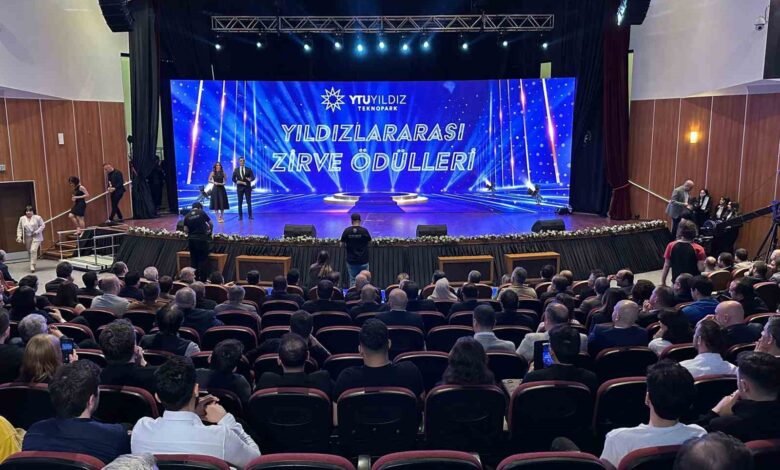 ‘Yıldızlararası Zirve Ödülleri’ verildi 1 yildizlararasi zirve odulleri verildi 17b0e0a |