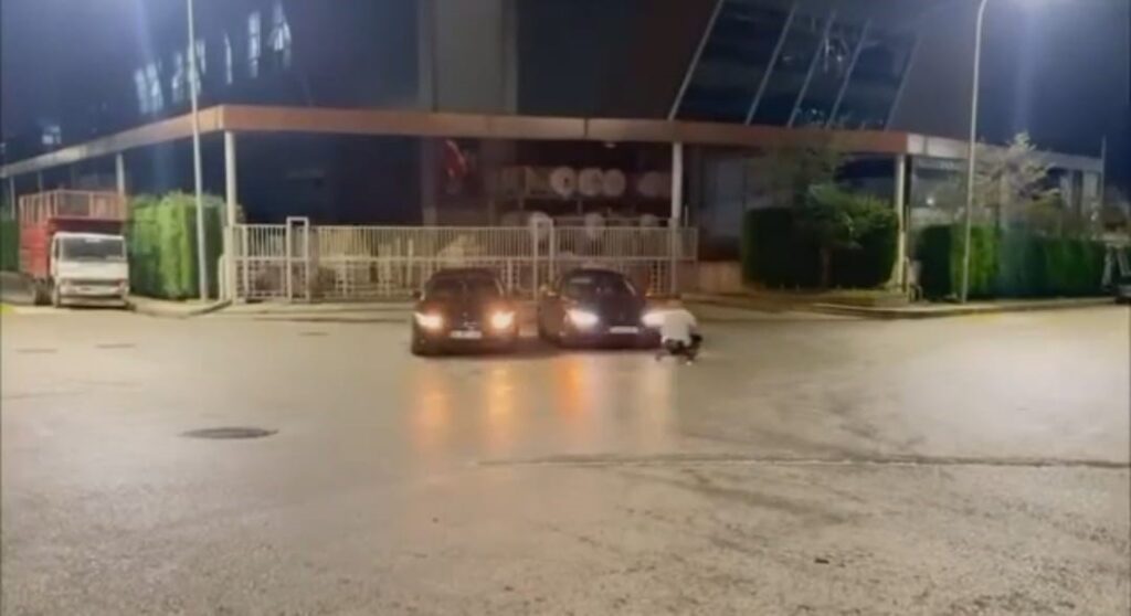 50 bin lira drift cezasi yiyince otomobilin etrafinda bisikletle drift atti d478dab |