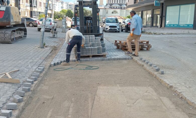 Edremit Belediyesi, Kadıköy Mahallesi'nde yolları düzenliyor 1 Kadikoy Mahallesi yol calismasi 5 |