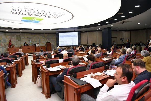 ahmet akin balikesiri el birligi ile buyutecegiz 7f58b7e |