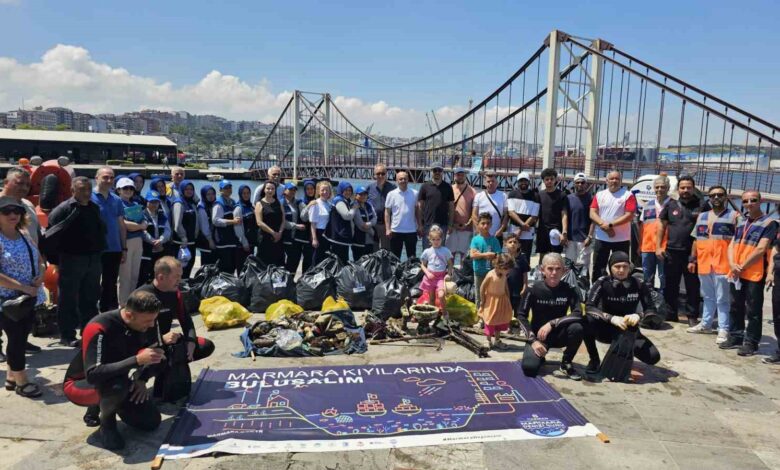 Bandırma sahilinde 1 Saatte 980 Kilogram atık çıkarıldı 1 bandirma sahilinde 1 saatte 980 kilogram atik cikarildi c28c52d |