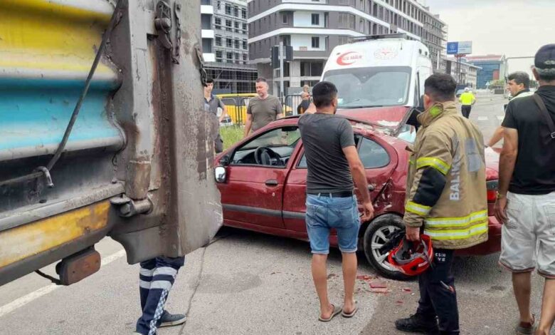 bandirmada feci kaza dorse ile otomobilin arasina sikisti d7b4576 |