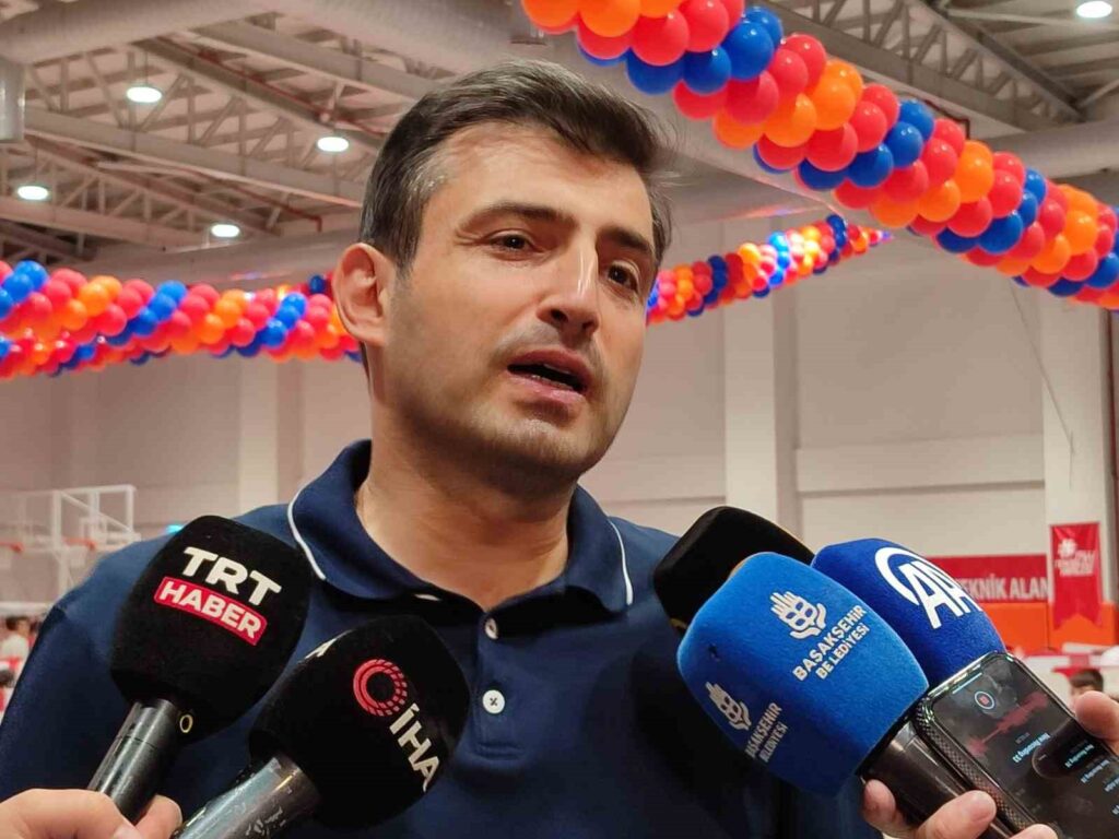 bayraktar biz inaniyoruz ki bu atolyeler sayesinde dunyaya damgasini vuracak teknolojist kardeslerimiz yetisecek 2a253d1 |