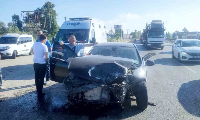 bursa balikesir karayolunda kaza 5 yarali ce565c8 |
