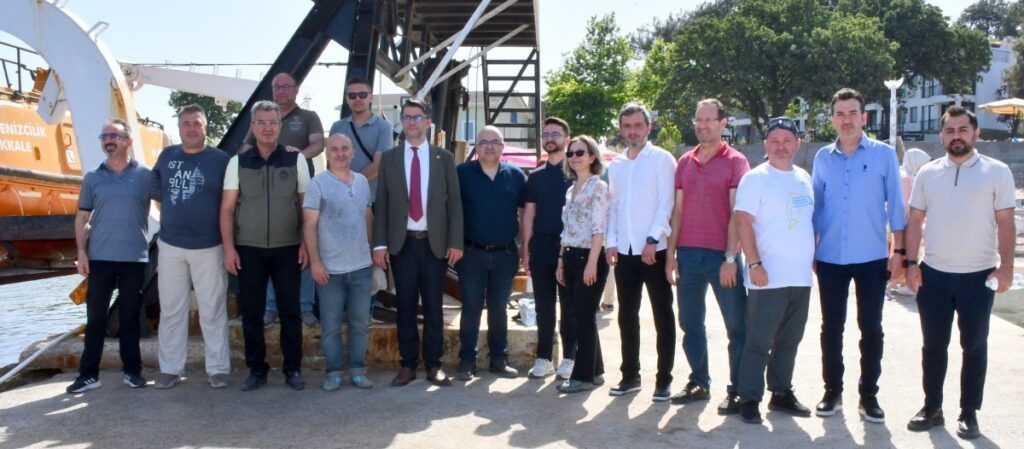 comu tarafindan yetistirilen istakoz yavrulari denize birakildi 505cfd3 |