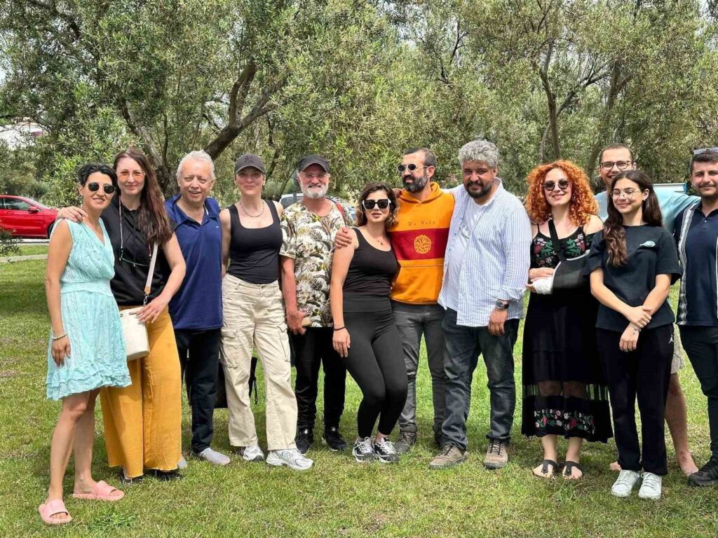 unlu oyuncu arzu yanardagi transfer ettiler 1f03249 |