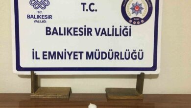 uyusturucu kuryesi 2 sahis gonende yakayi ele verdi 524fbf3 |