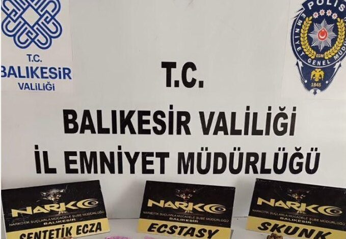 uyusturucu taciri 2 sahis gozaltina alindi f544c73 |