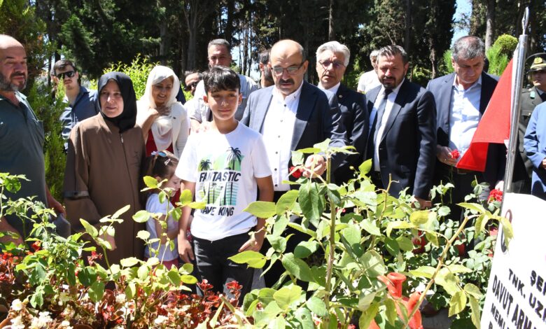 15 temmuzda balikesir sehitligi ziyaret edildi 10 |