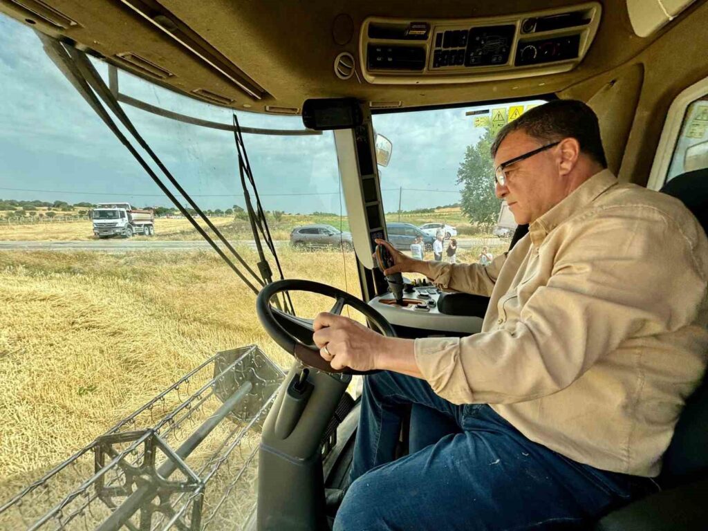 altieylulde altin basak hasadi gerceklesti 15ad542 |