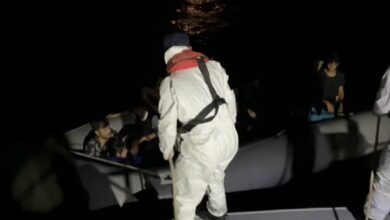 ayvacik aciklarinda 8 kacak gocmen yakalandi 13a6efe |