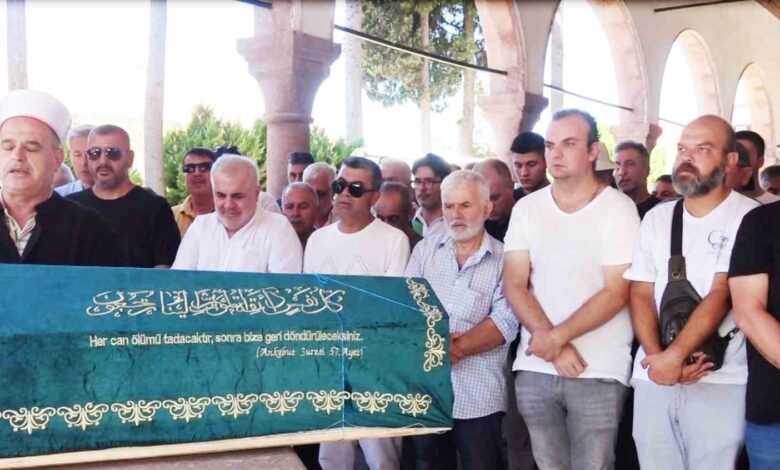 ayvalikin koklu ailelerinden arman ailesinin aci gunu d7e04a4 |