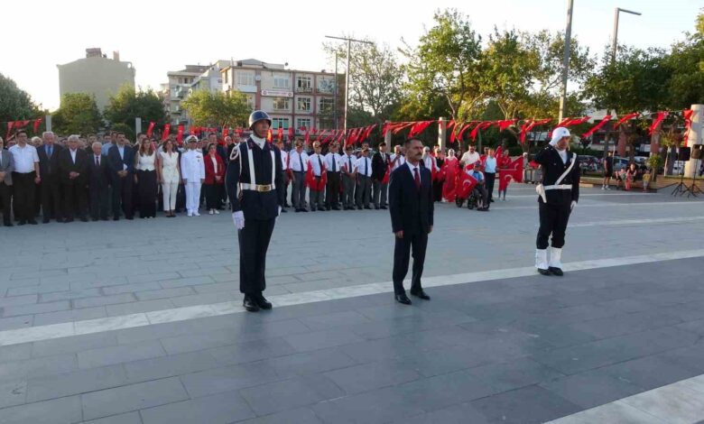 Çanakkale’de 15 Temmuz anma etkinlikleri düzenlendi 1 canakkalede 15 temmuz anma etkinlikleri duzenlendi c6d3e05 |