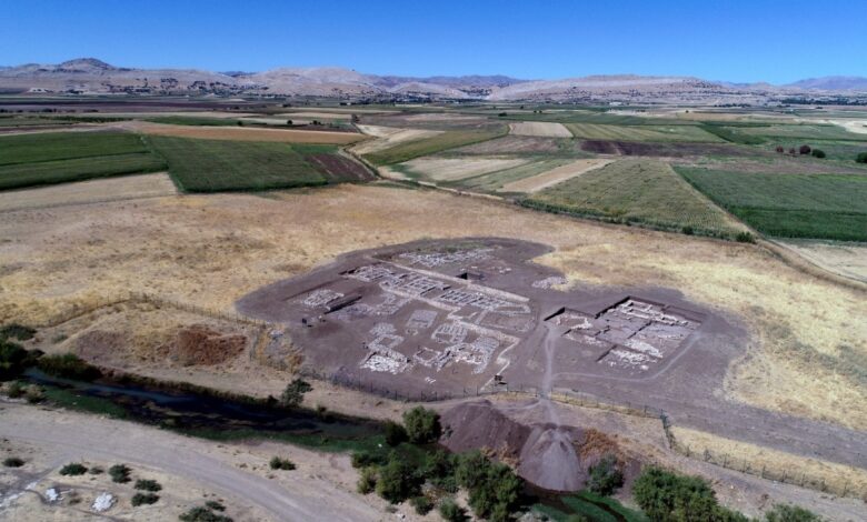 Çayönü Tepesi Kazı ve Araştırma Projesi başlıyor 1 cayonu tepesi kazi ve arastirma projesi basliyor d761491 |