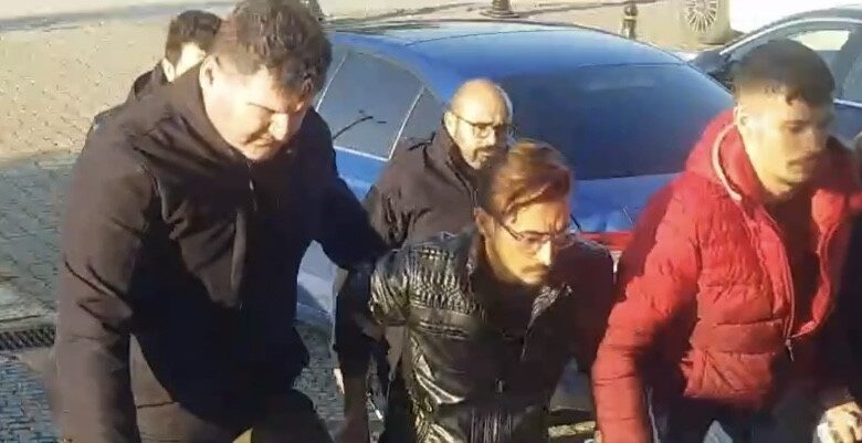 Eşini boğduktan sonra toprağa gömen tutuklu sanık, 6 ay önce de evini yakmış 1 esini bogduktan sonra topraga gomen tutuklu sanik 6 ay once de evini yakmis 0bc60ac |