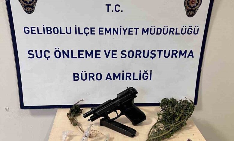 geliboluda uyusturucu operasyonu d240521 |