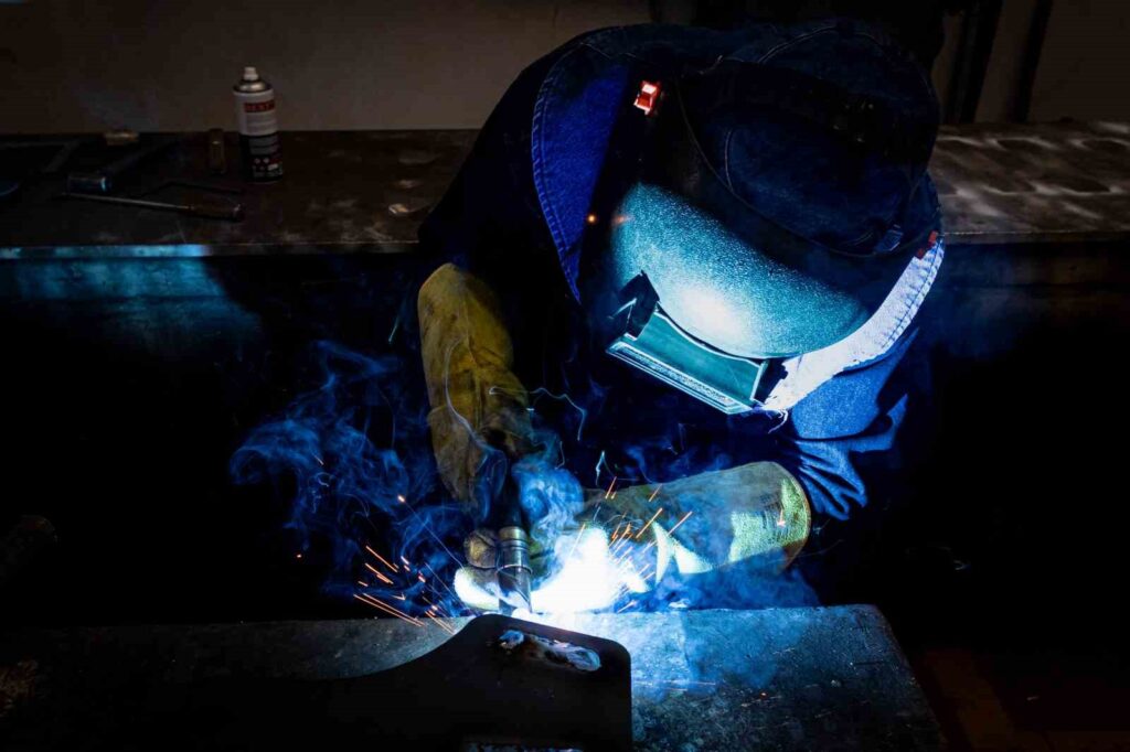 is var ama yetismis ara eleman yok 76c8e72 |