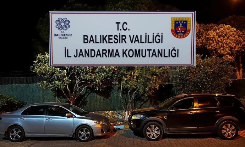 Jandarmadan Balıkesir’de göçmen kaçakçılığı operasyonu 1 jandarmadan balikesirde gocmen kacakciligi operasyonu 0a250ab |