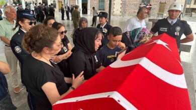 kalp krizi geciren polis kiziltas gozyaslari arasinda ugurlandi a7161e4 |