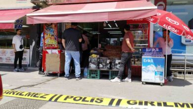 kuruyemisciyi rehin aldi intihara kalkisti 5925884 |