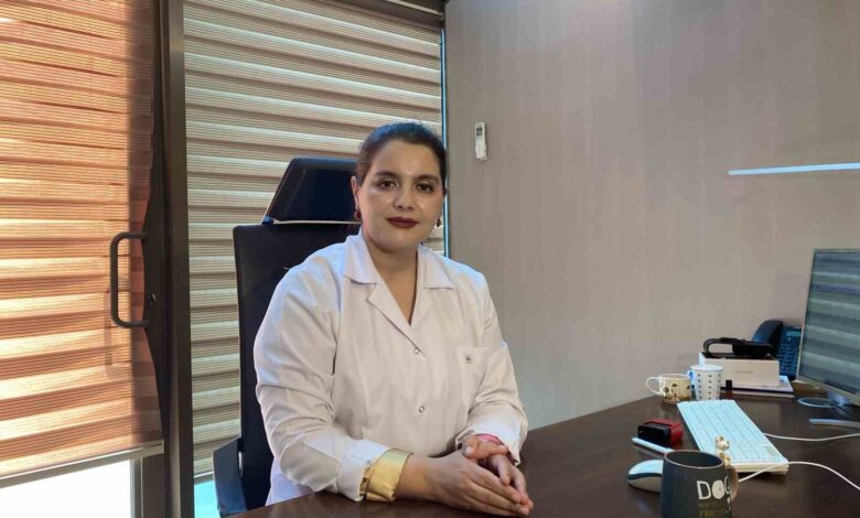 sicaklarda kadinlarin vazgecilmezi topuz ve atkuyruguna dikkat kellesebilirsiniz 9a3cb92 |