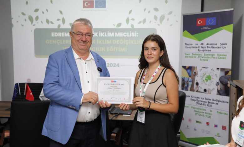 Edremit’te gençler iklim değişikliğine karşı harekete geçiyor 1 WhatsApp Image 2024 08 08 at 15.29.42 |