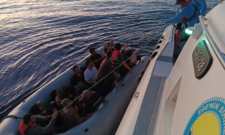 Ayvacık açıklarında 24 kaçak göçmen yakalandı 1 ayvacik aciklarinda 24 kacak gocmen yakalandi 3a3d6ab |