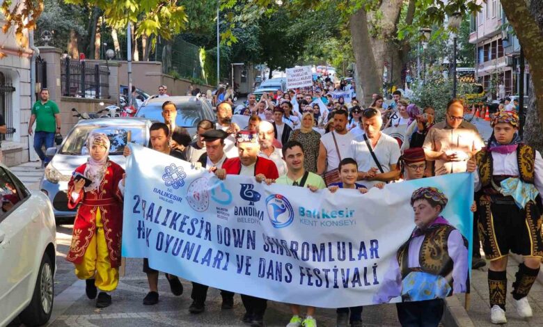 bandirmada down sendromlular icin renkli festival kortej yuruyusu ile basladi fd91ece |