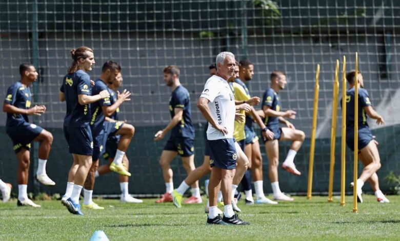 fenerbahcede adana demirspor maci hazirliklari tamamlandi d4b96d8 |