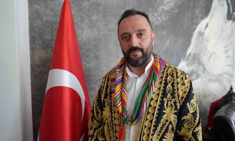 Kurtdere Güreş Ağası Kemal Aydın’dan vatandaşlara davet 1 kurtdere gures agasi kemal aydindan vatandaslara davet e2b6d13 |