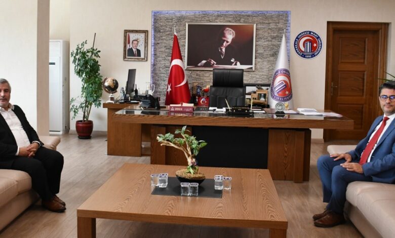 ÖSYM Başkanı Ersoy’dan ÇOMÜ’ye ziyaret 1 osym baskani ersoydan comuye ziyaret 55a5d42 |