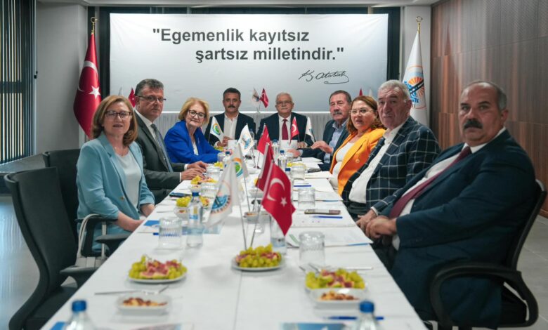 EMARÇEB toplantısı Dikili’de gerçekleştirildi 1 1 3 |