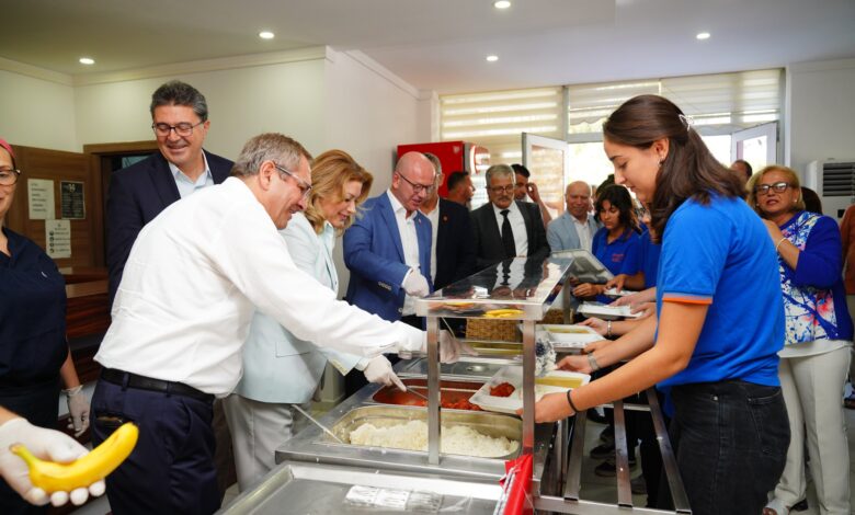 Turkiyede bir ilk Ogrenci Lokantasi acildi… 2 |