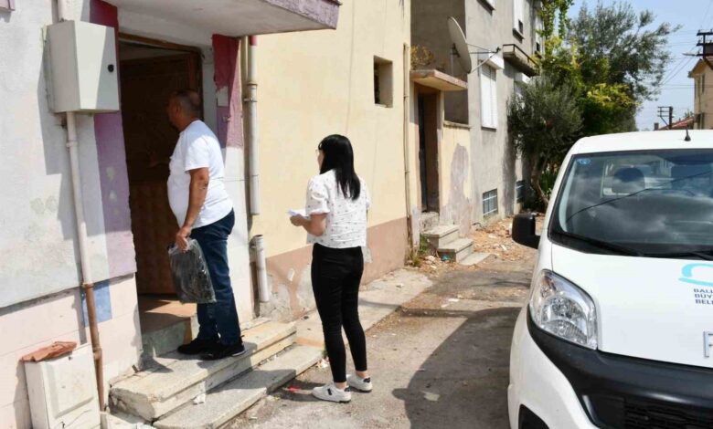 Balıkesir Büyükşehir’in desteğiyle öğrencilerin yüzü gülüyor 1 balikesir buyuksehirin destegiyle ogrencilerin yuzu guluyor 9b315fc |