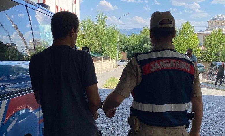 balikesirde hapis cezasi bulunan 19 sahis yakalandi e9225fc |